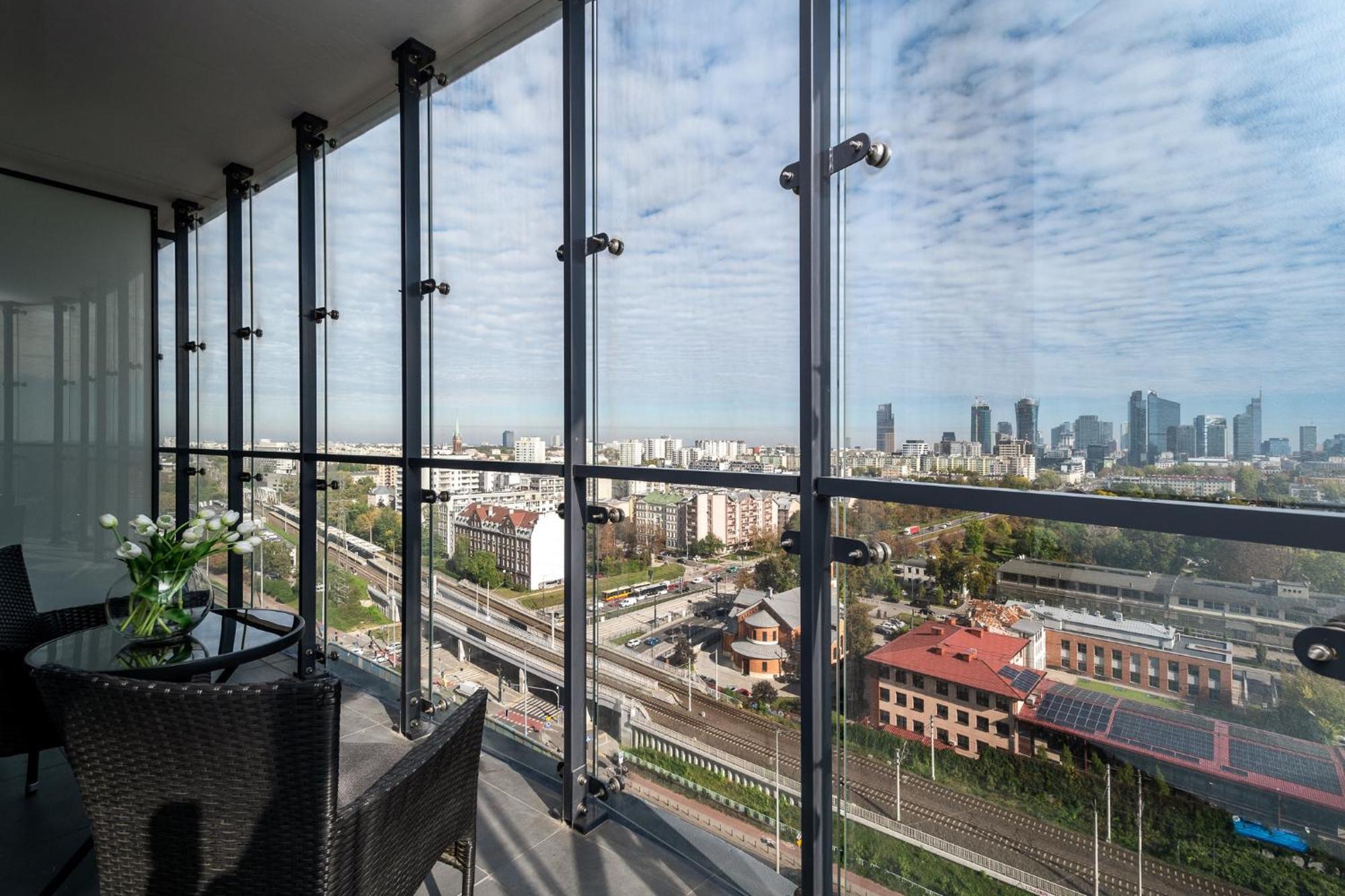 Kasprzaka 29 Wola Tower Free Garage By Perfect Apart Varşovia Exterior foto